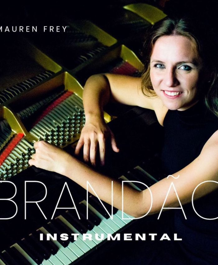 Egressa da Udesc Ceart lança álbum instrumental baseado na obra de José Vieira Brandão